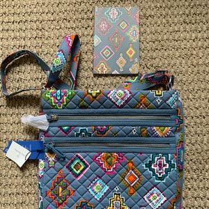Vera Bradley-Triple Zip Hipster-Painted Medallions